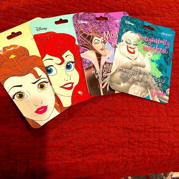 Disney 4 pc Face Mask Bundle